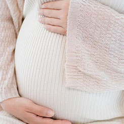 在爱尔兰，亚马逊📈📺的数据中心项🚘🇺🇦目因电网无法接🇹🇫入被推迟；😋🔂